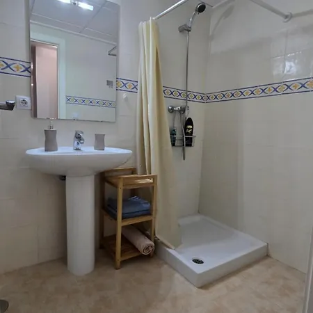 A Lovely Swimming Pool, Parking, Padel Appartement