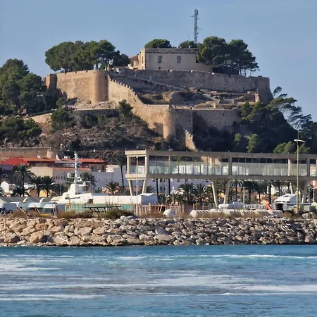A Lovely Swimming Pool, Parking, Padel Dénia