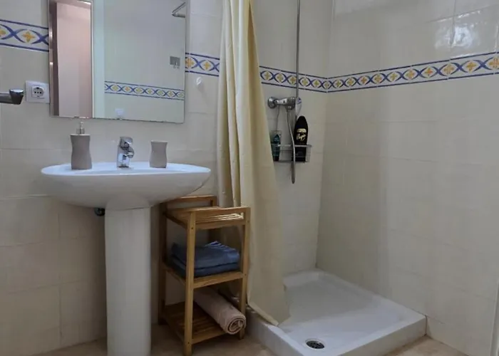 A Lovely Swimming Pool, Parking, Padel Apartment